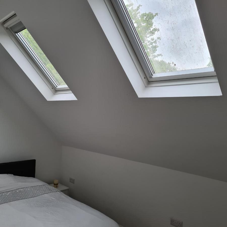 2-Bed Loft Apartment For 5Ppl With Private Parking Beckenham Exterior photo